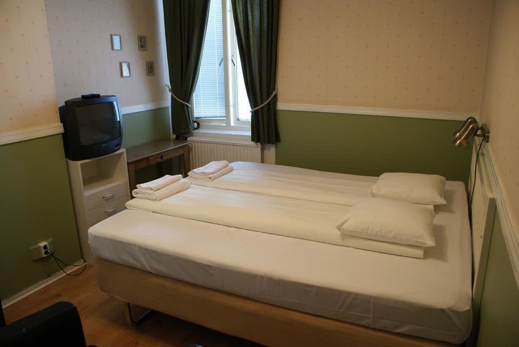 City Hotell Avenyn Гётеборг Экстерьер фото